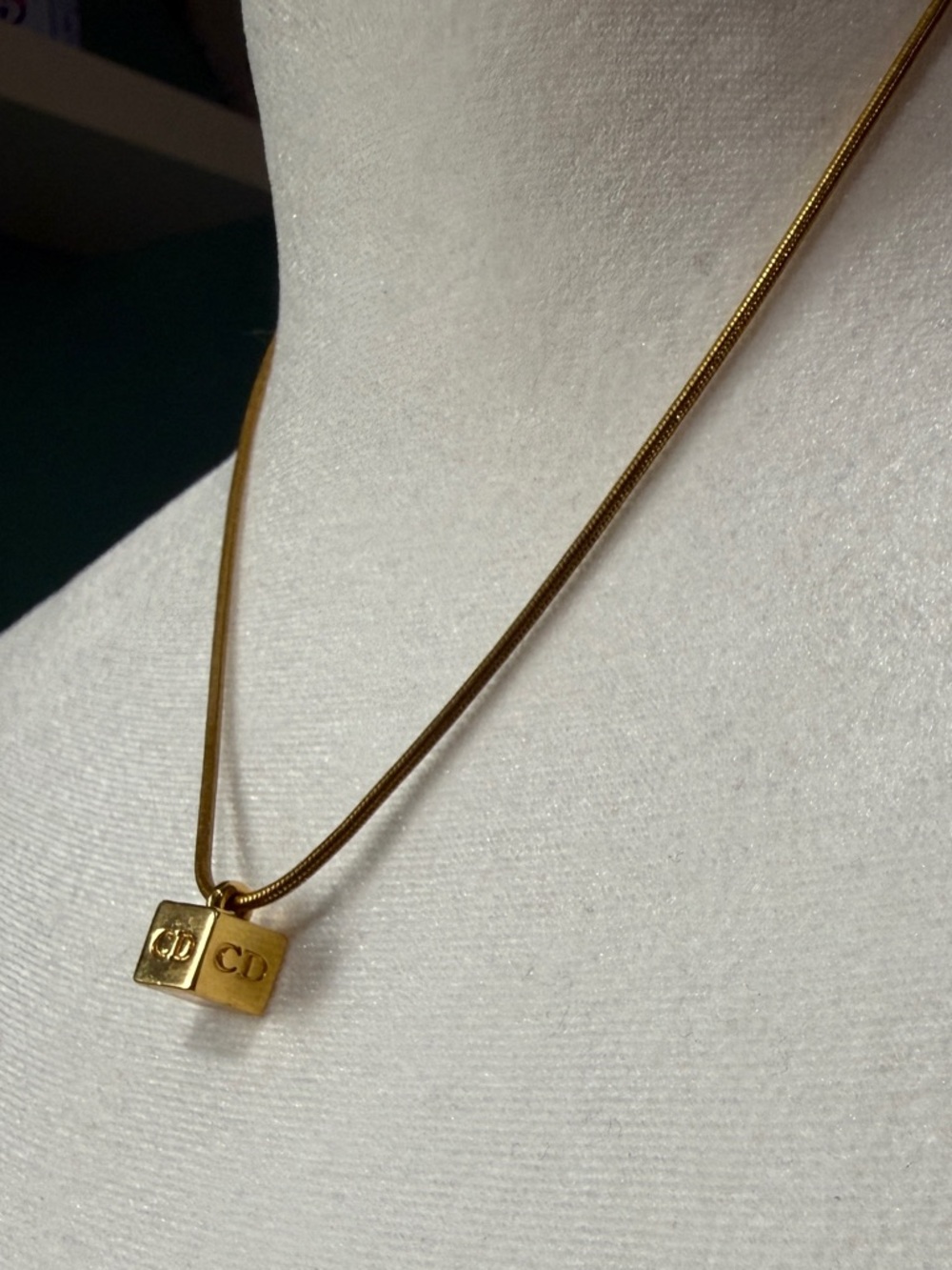 Vintage Christian Dior Cube Pendant with CD Logo, Gold Plated Necklace - Picture 5 of 7